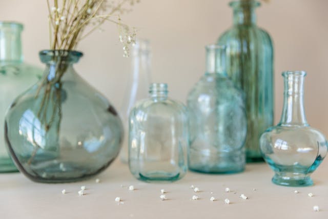 5 Idee Creative su Come Riciclare i Vasi di Vetro in Modo Originale